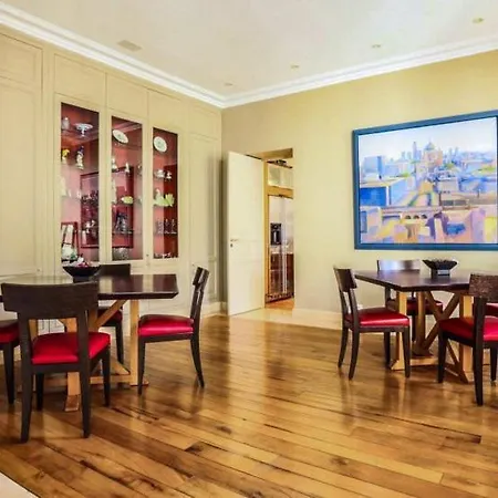 Apartment St. Germain Occupies The Third Floor !